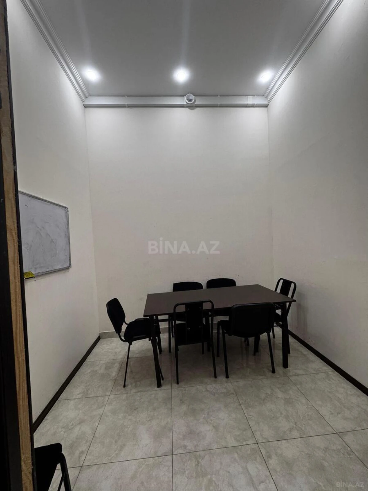 Satılır obyekt 105 m²