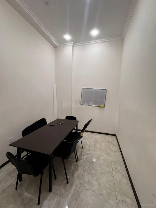 Satılır obyekt 105 m²