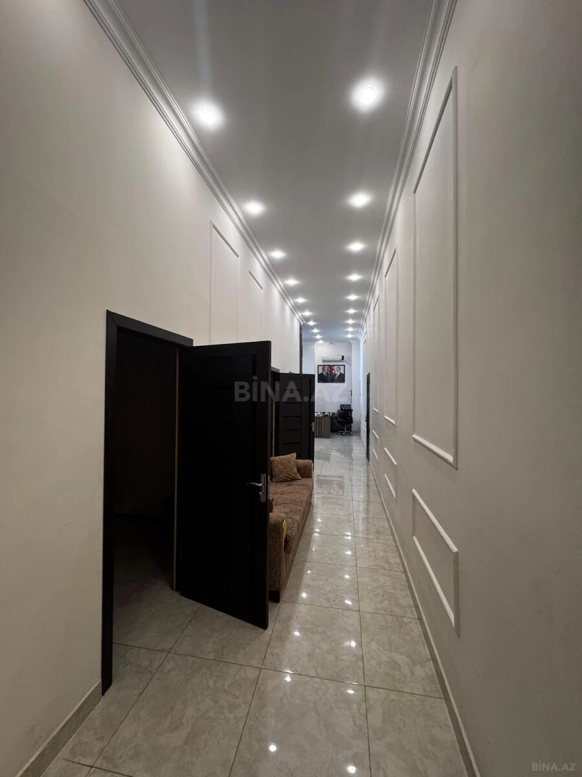 Satılır obyekt 105 m²