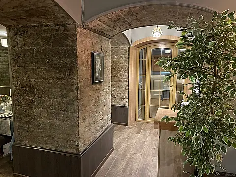 Kirayə verilir obyekt 245 m²