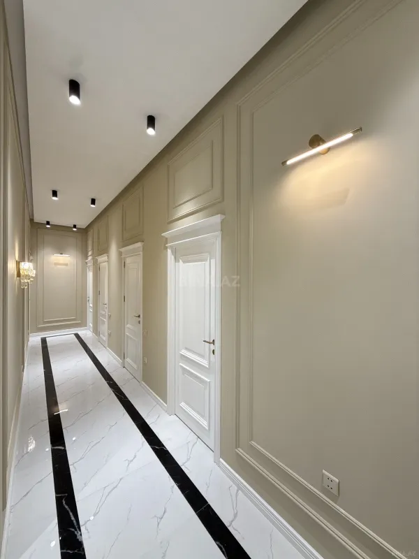 Satılır 4 otaqlı həyət evi 220 m²