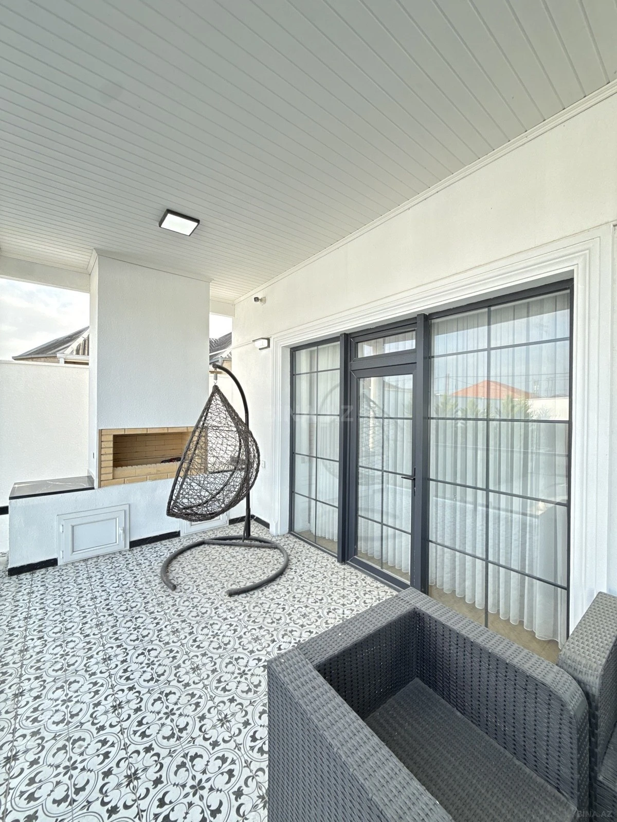 Satılır 4 otaqlı həyət evi 220 m²