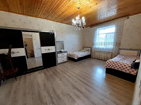 Satılır 4 otaqlı həyət evi 120 m²