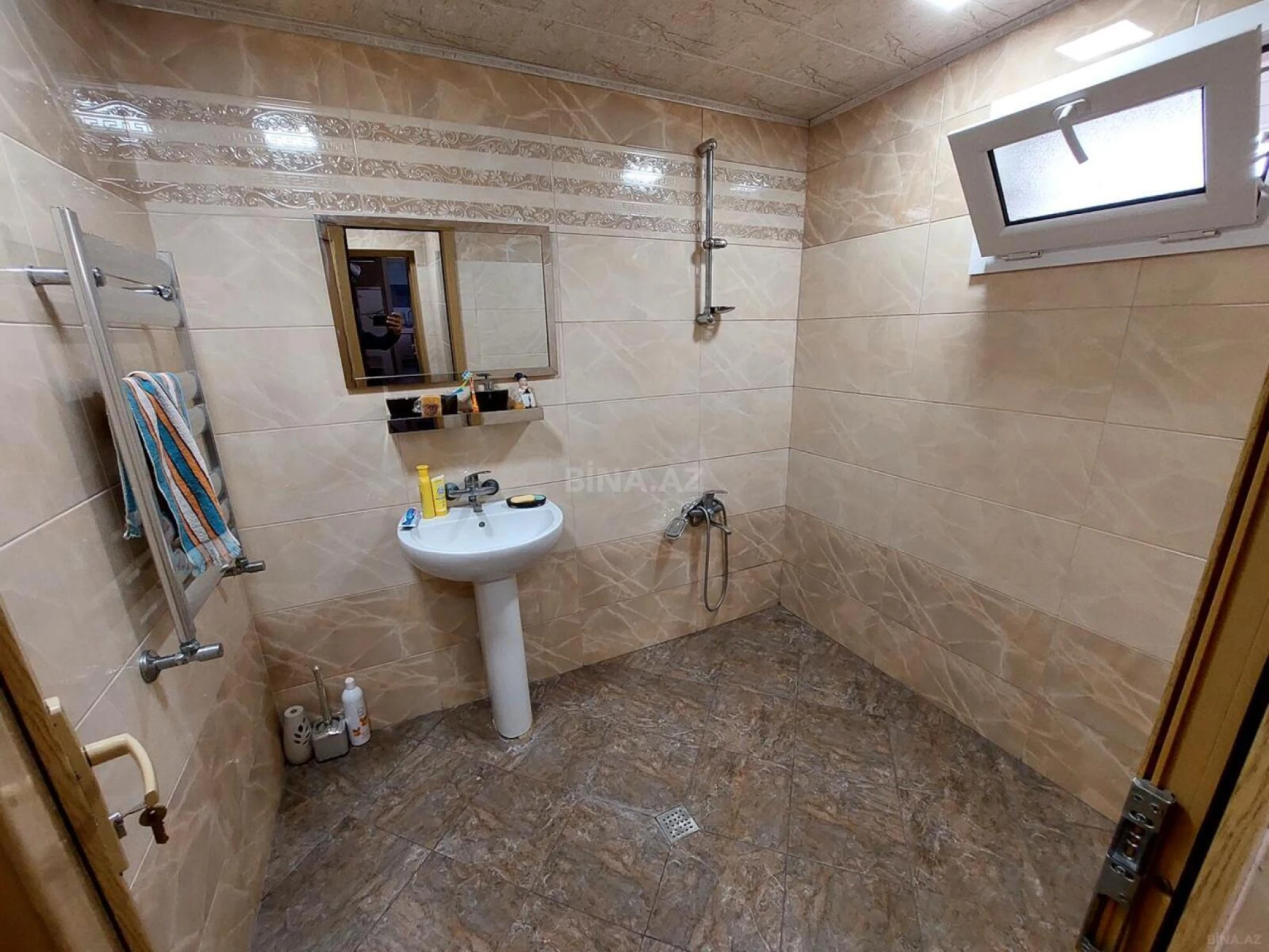 Satılır 4 otaqlı həyət evi 120 m²