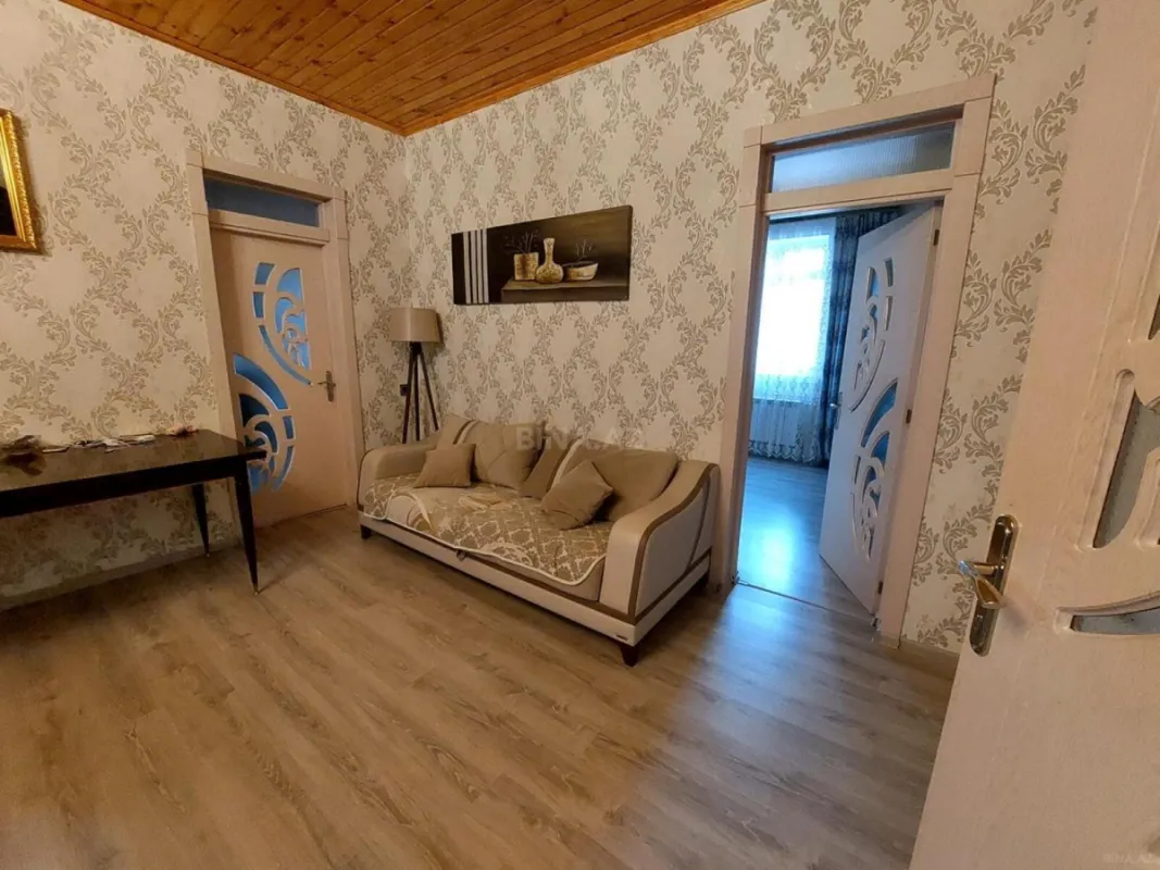Satılır 4 otaqlı həyət evi 120 m²