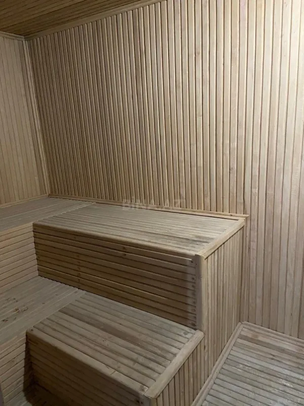 Satılır 6 otaqlı həyət evi 450 m²