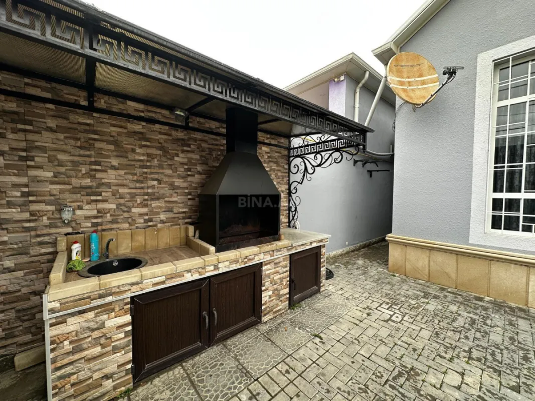 Satılır 4 otaqlı həyət evi 120 m²