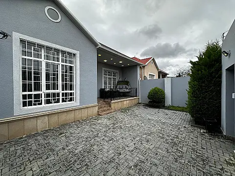 Satılır 4 otaqlı həyət evi 120 m²