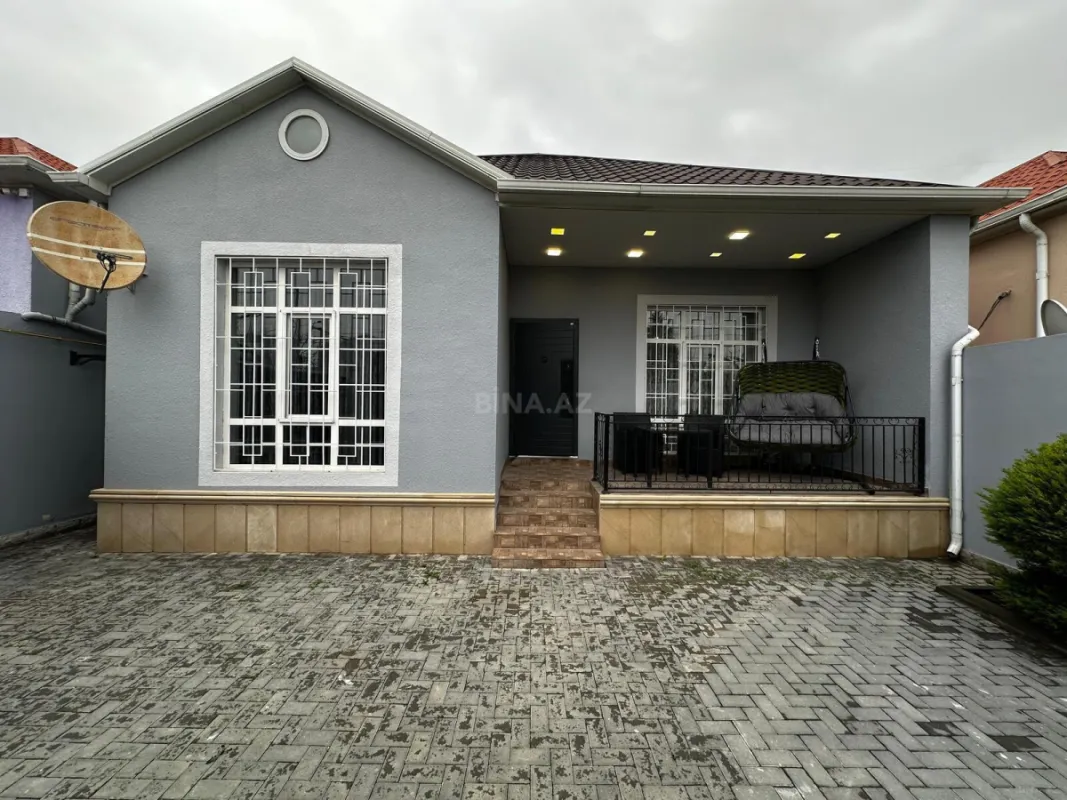 Satılır 4 otaqlı həyət evi 120 m²