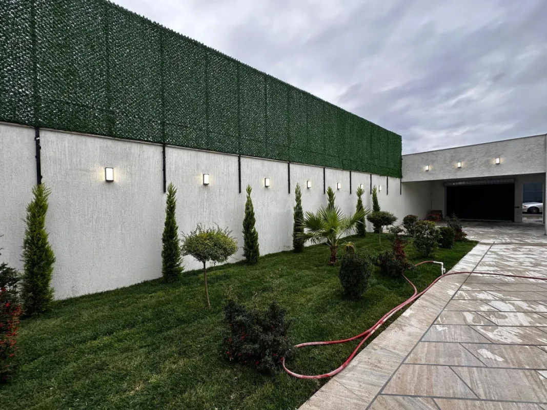 Satılır 4 otaqlı həyət evi 200 m²