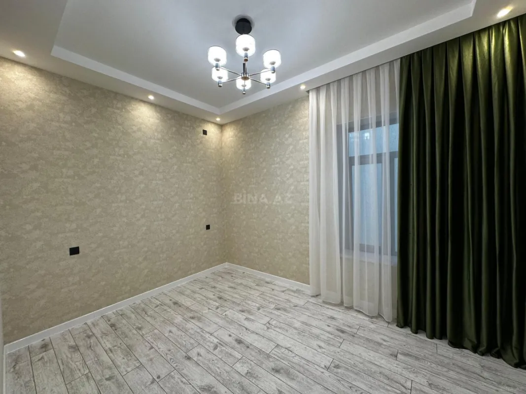 Satılır 4 otaqlı həyət evi 200 m²