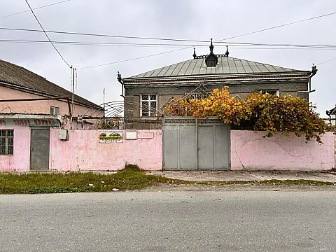 Satılır 6 otaqlı həyət evi 171.6 m² — Xaçmaz 6 otaq 171.60 m²