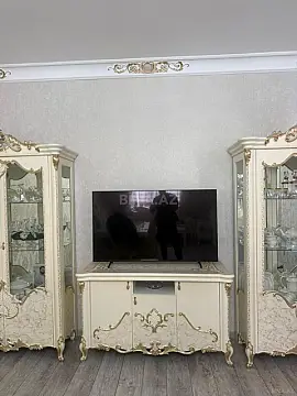 Satılır 5 otaqlı həyət evi 208 m²