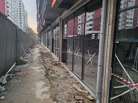 Satılır obyekt 165 m²