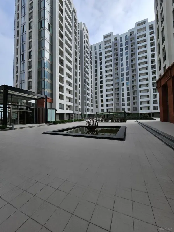 Satılır 3 otaqlı mənzil 112 m²