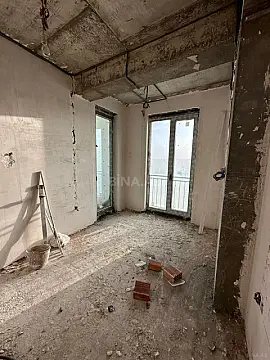 Satılır 3 otaqlı mənzil 112 m²