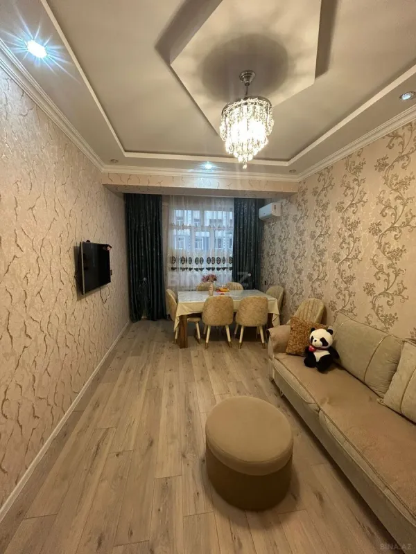 Satılır 3 otaqlı mənzil 81.5 m²