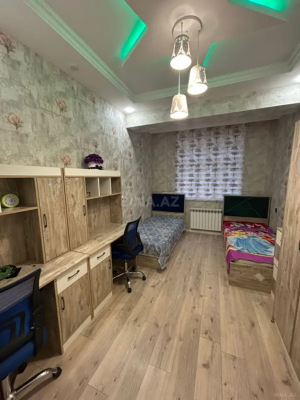 Satılır 3 otaqlı mənzil 81.5 m²