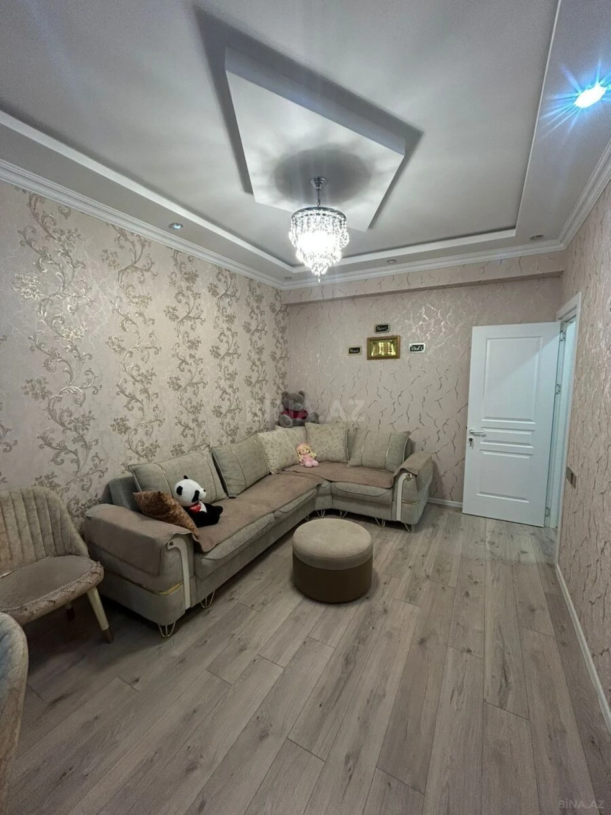 Satılır 3 otaqlı mənzil 81.5 m²