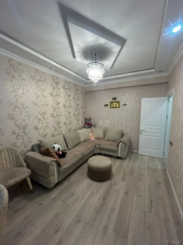 Satılır 3 otaqlı mənzil 81.5 m²