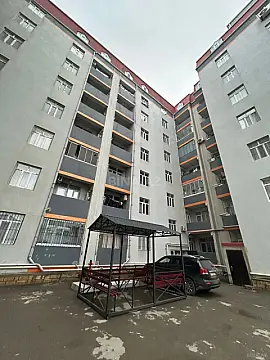 Satılır 3 otaqlı mənzil 81.5 m²