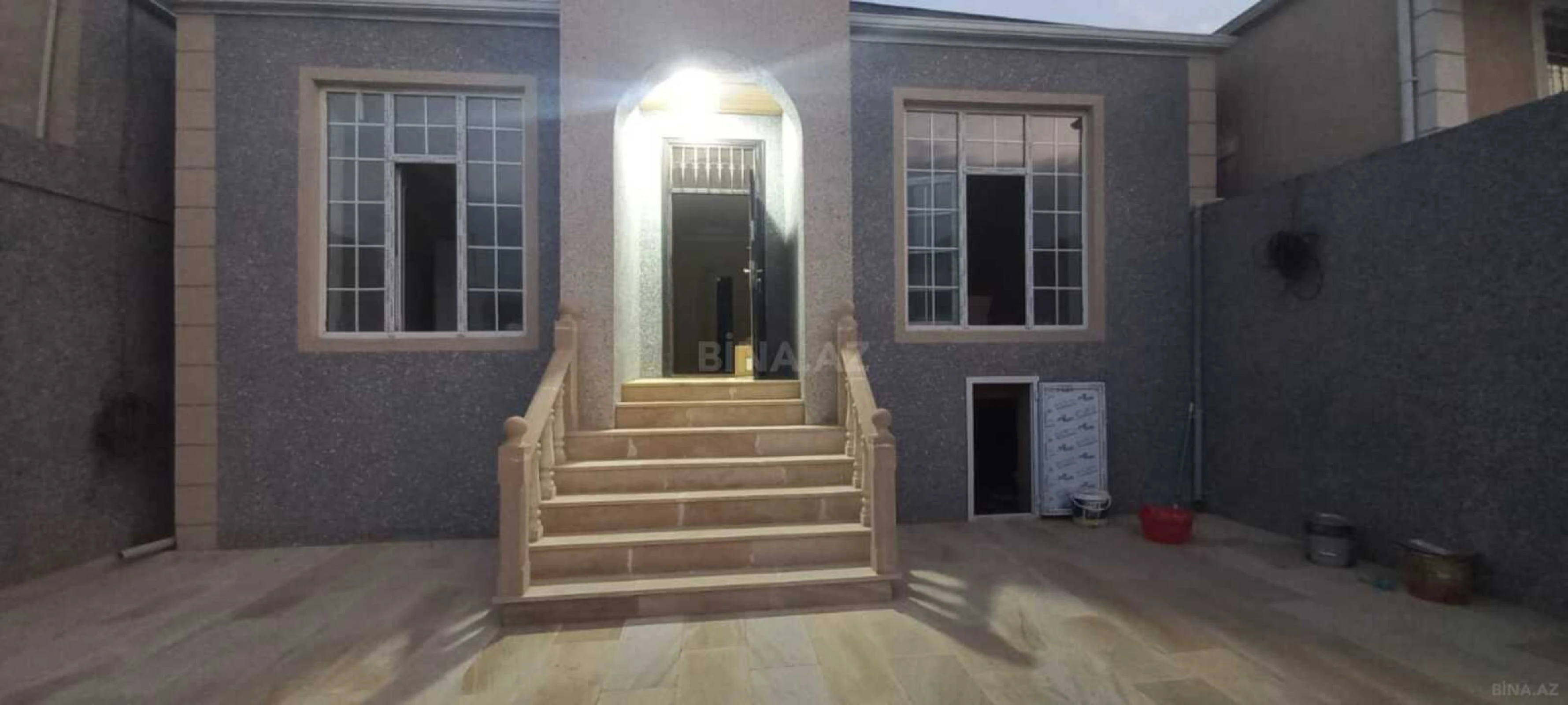 Satılır 3 otaqlı həyət evi 100 m²