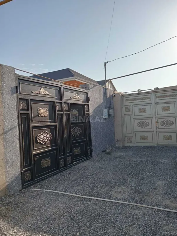 Satılır 3 otaqlı həyət evi 100 m²