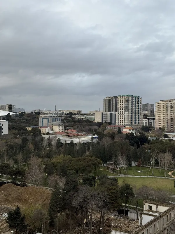 Satılır 3 otaqlı mənzil 100 m²