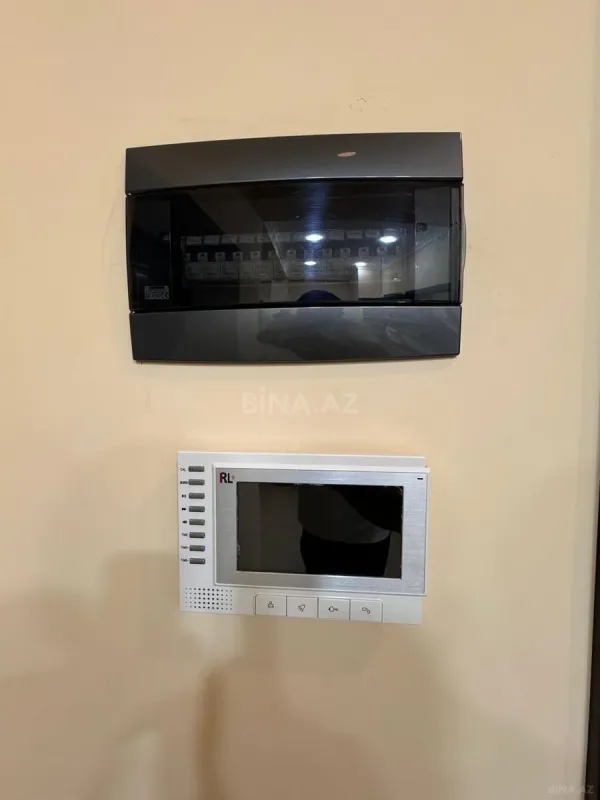 Kirayə verilir 3 otaqlı ofis 106 m²