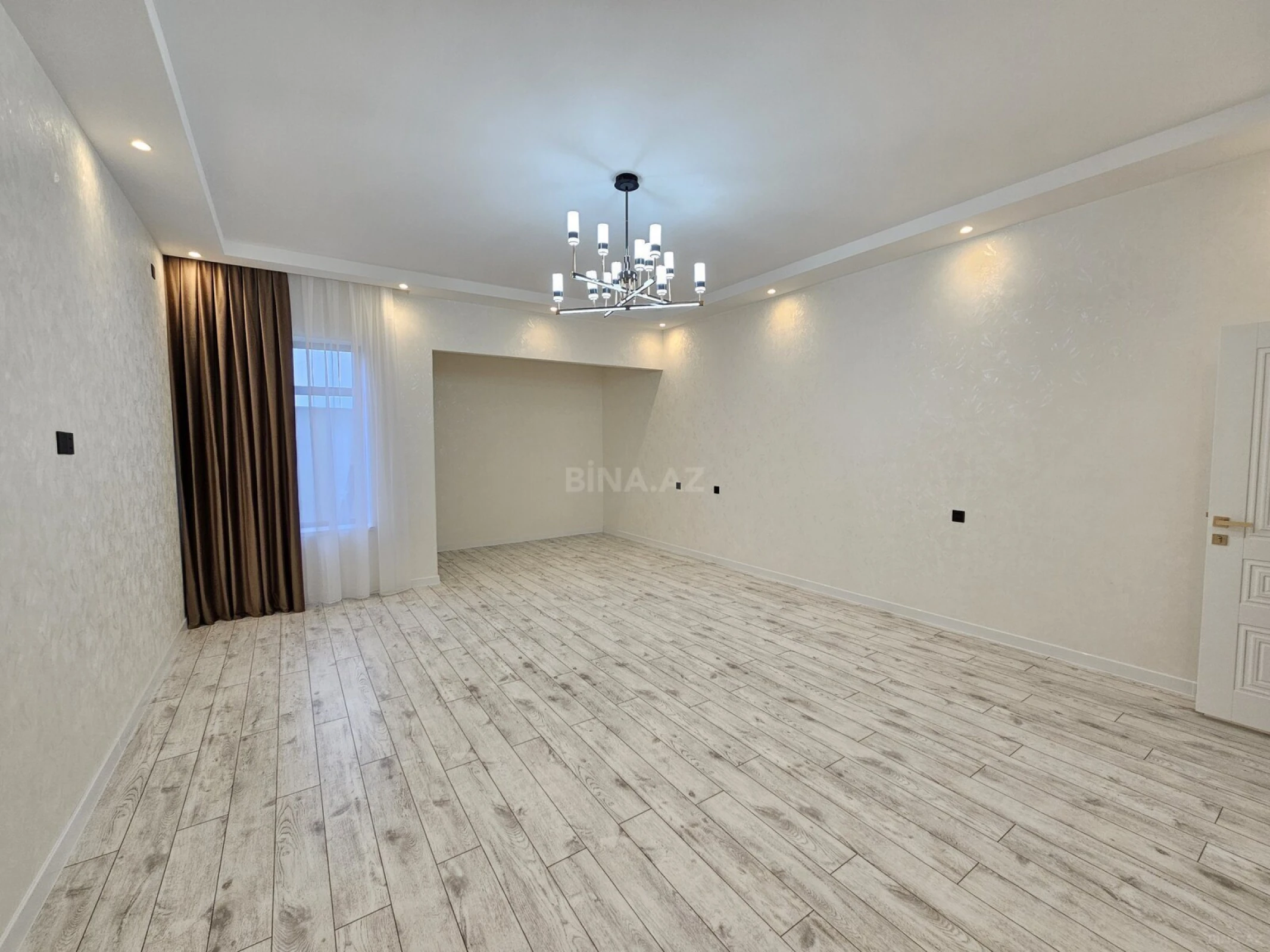 Satılır 4 otaqlı həyət evi 180 m²