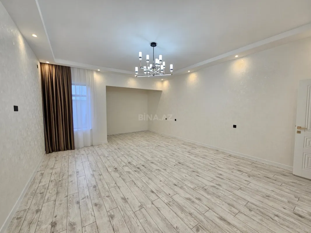 Satılır 4 otaqlı həyət evi 180 m²