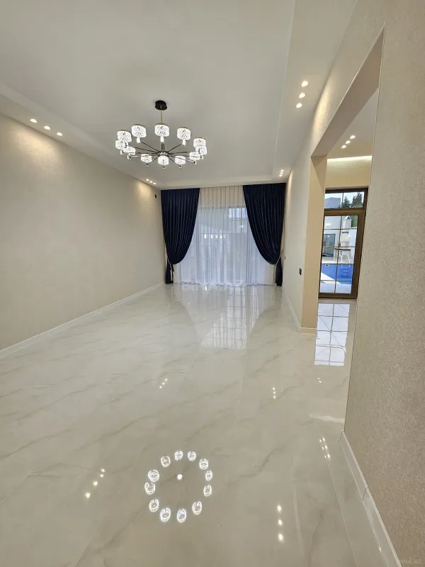 Satılır 4 otaqlı həyət evi 180 m²