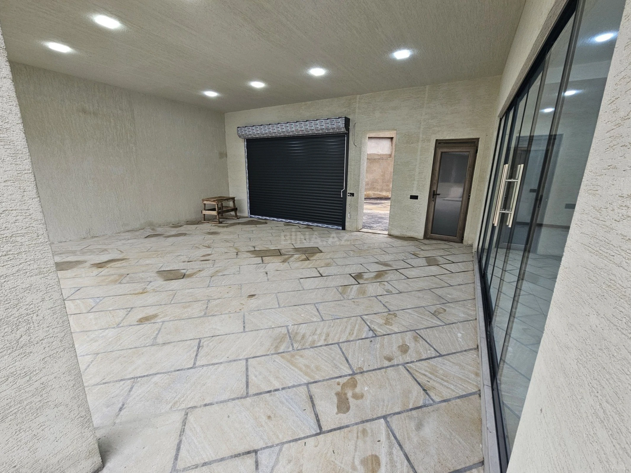 Satılır 4 otaqlı həyət evi 180 m²