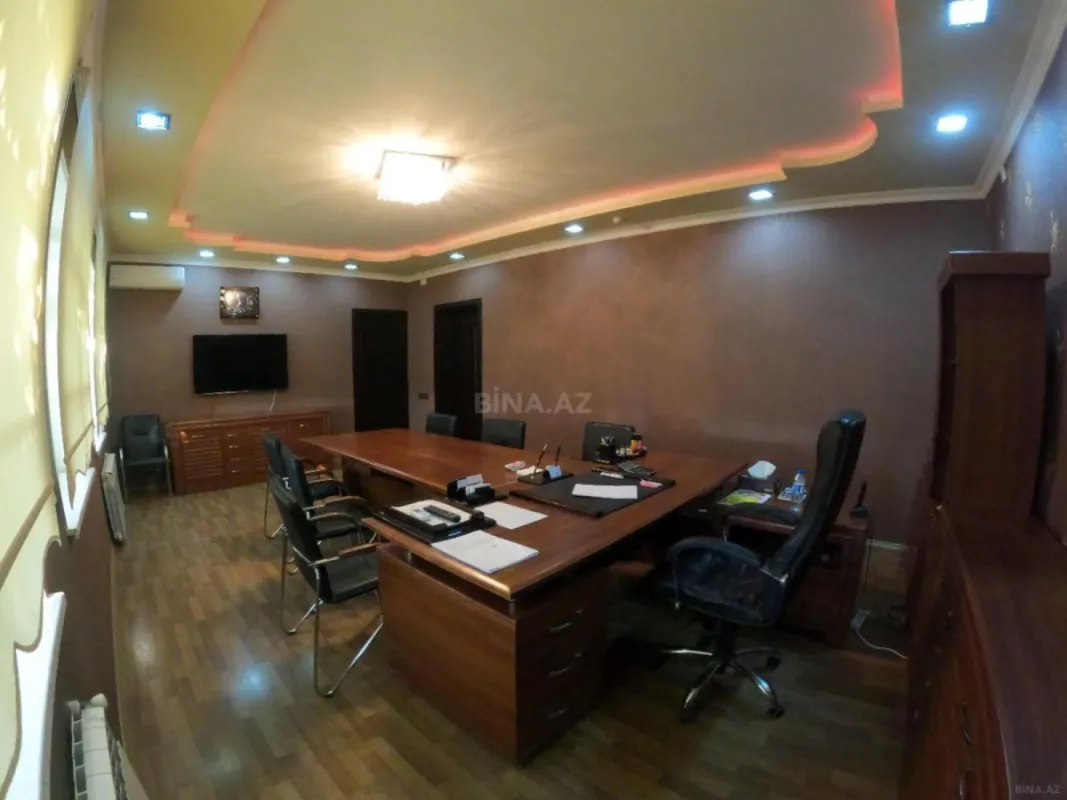 Kirayə verilir obyekt 1170 m²