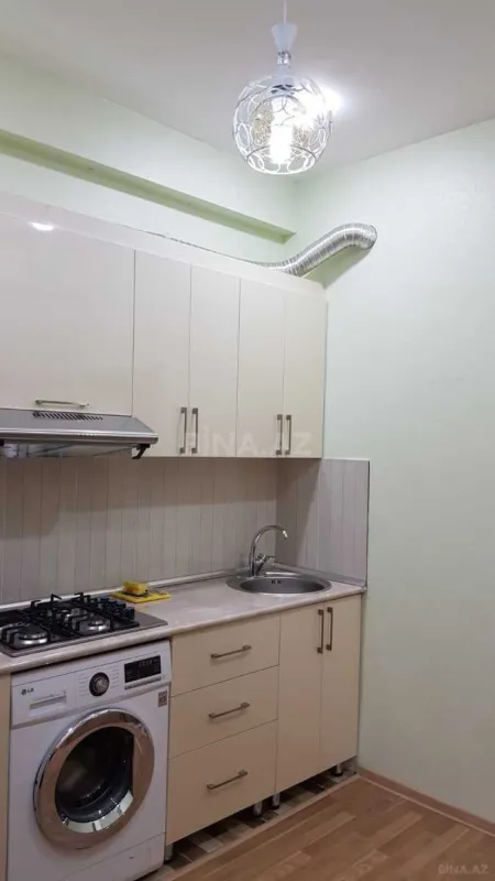 Kirayə verilir 2 otaqlı mənzil 60 m²