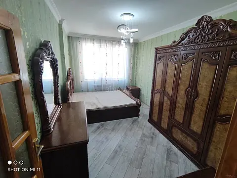 Kirayə verilir 3 otaqlı mənzil 110 m²