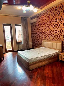 Satılır 2 otaqlı mənzil 80 m²