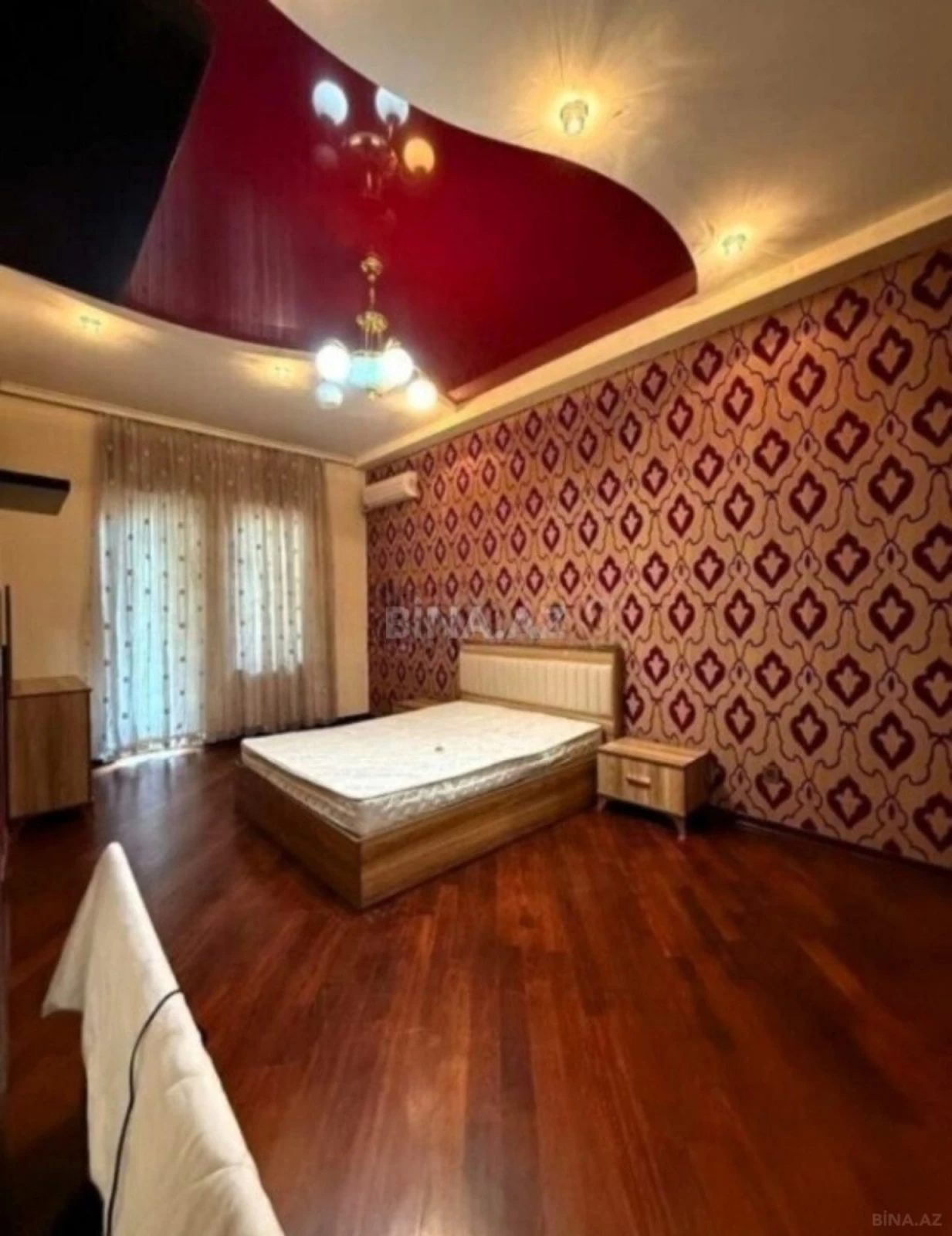 Satılır 2 otaqlı mənzil 80 m²