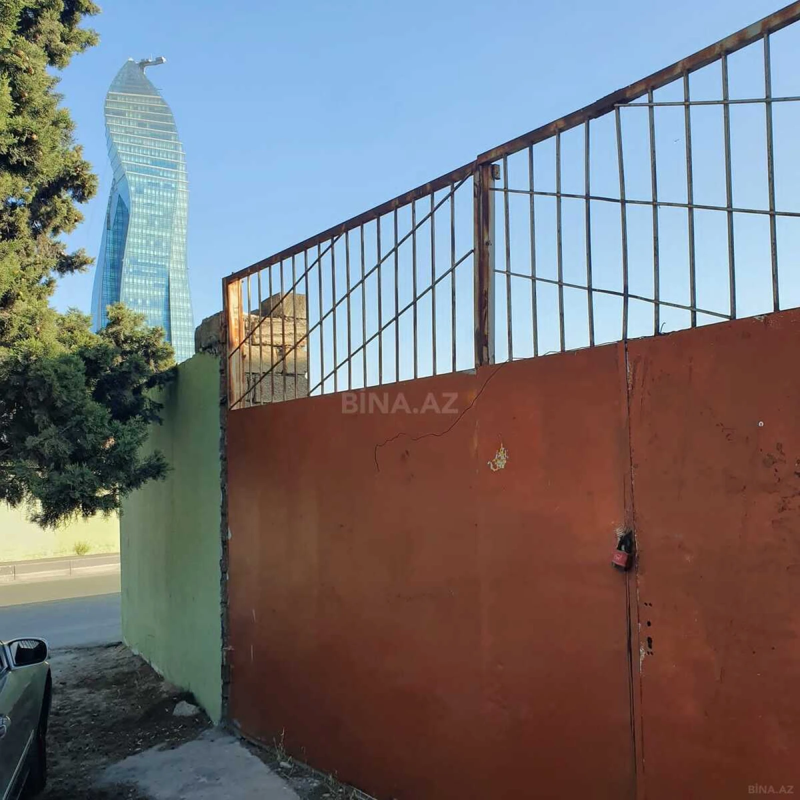 Satılır torpaq sahəsi 32 m²