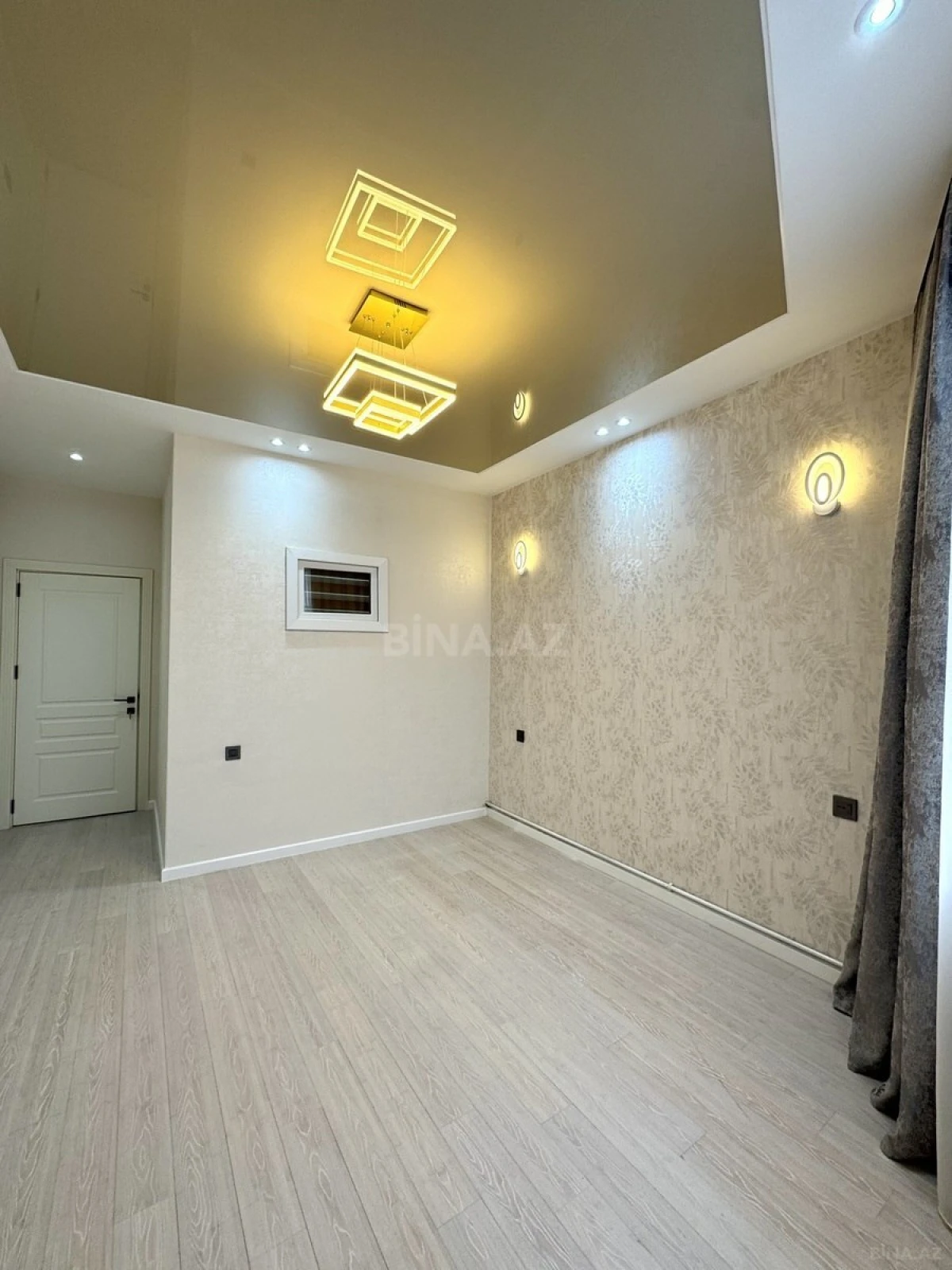 Satılır 2 otaqlı mənzil 62 m²