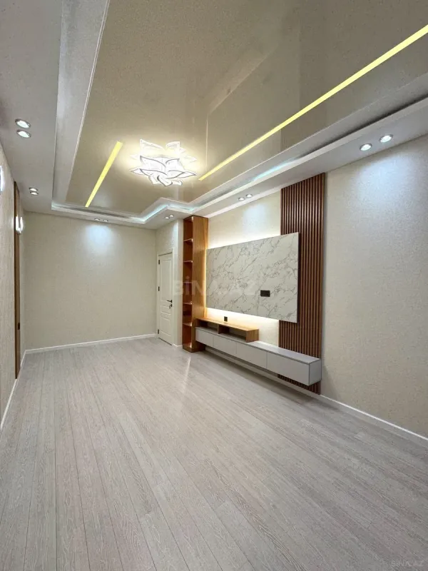 Satılır 2 otaqlı mənzil 62 m²