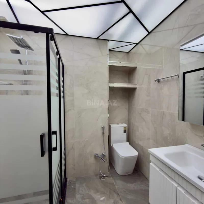 Satılır 2 otaqlı mənzil 79 m²