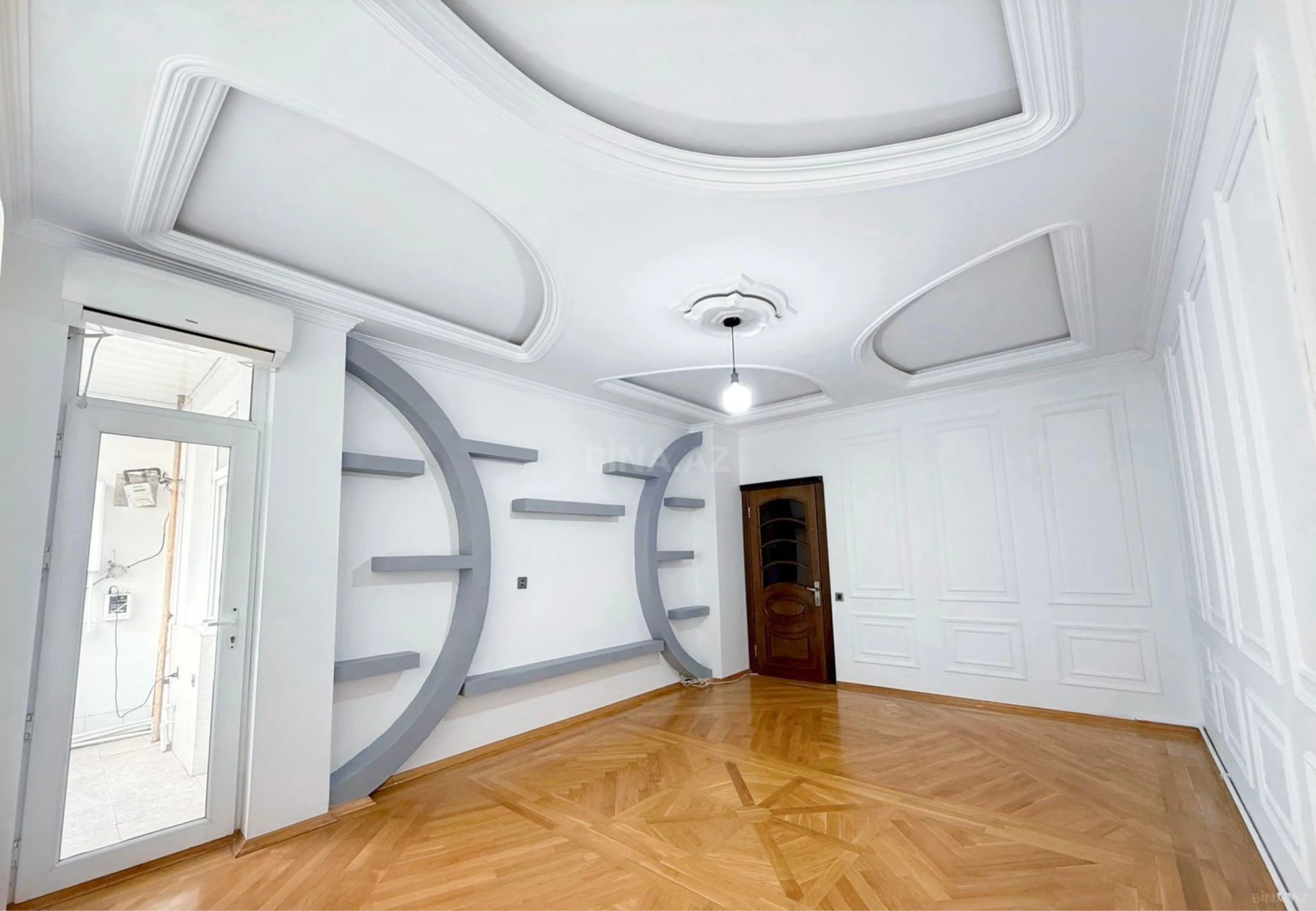 Satılır 2 otaqlı mənzil 58 m²