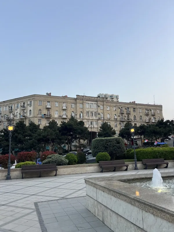 Satılır 3 otaqlı mənzil 95 m²