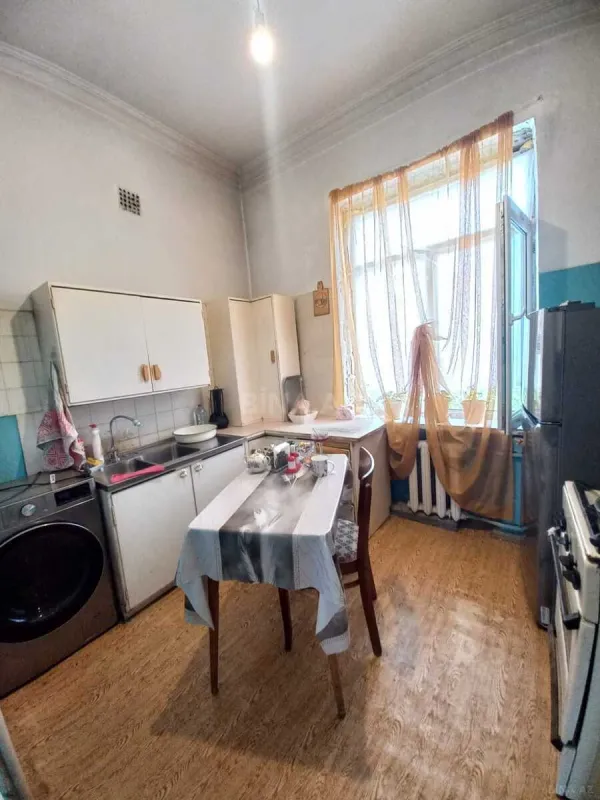 Satılır 3 otaqlı mənzil 95 m²