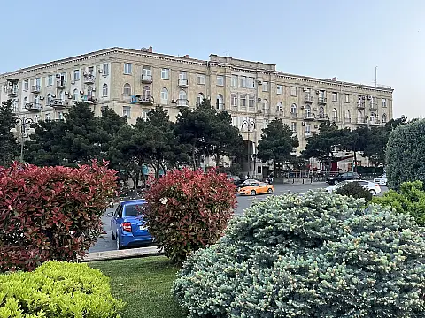 Satılır 3 otaqlı mənzil 95 m² — Bakı, İçərişəhər 3 otaq 95.00 m²