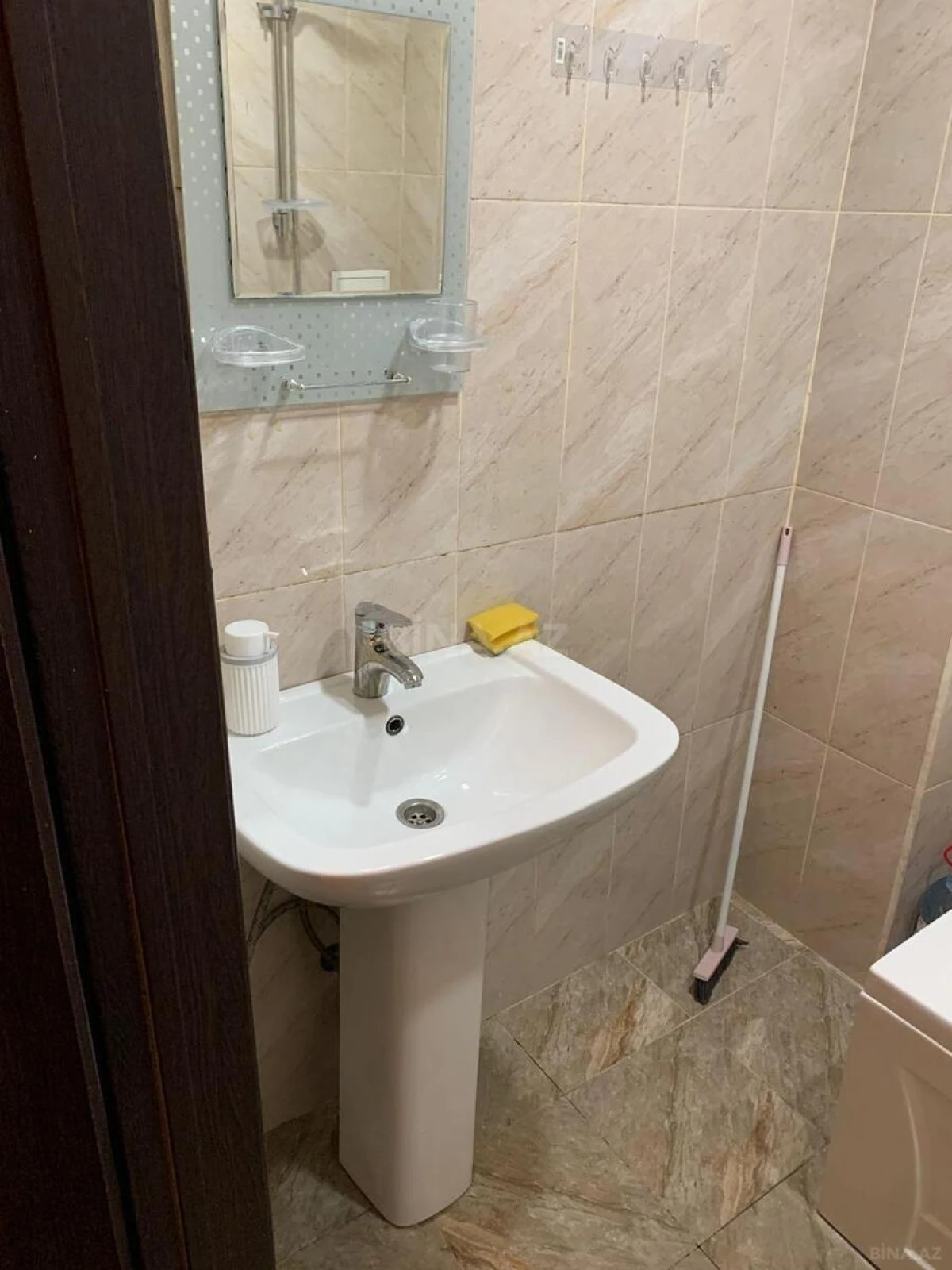 Satılır 1 otaqlı mənzil 35 m²