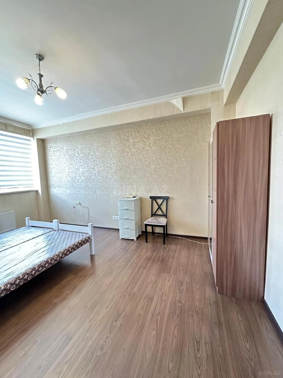 Satılır 1 otaqlı mənzil 35 m²