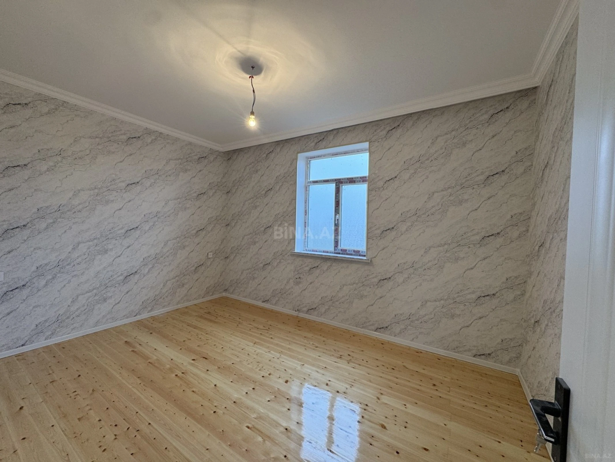 Satılır 3 otaqlı həyət evi 90 m²