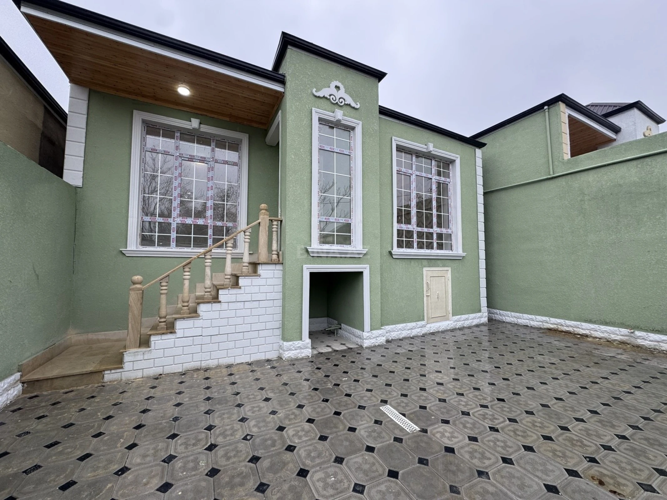 Satılır 3 otaqlı həyət evi 90 m²